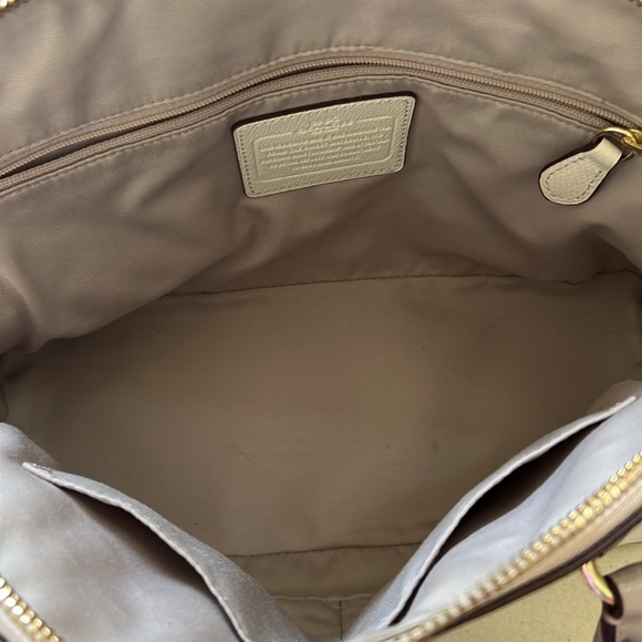 Coach Crossgrain Cora Domed Satchel Handbag - Taupe & Cream - Picture 5 of 8